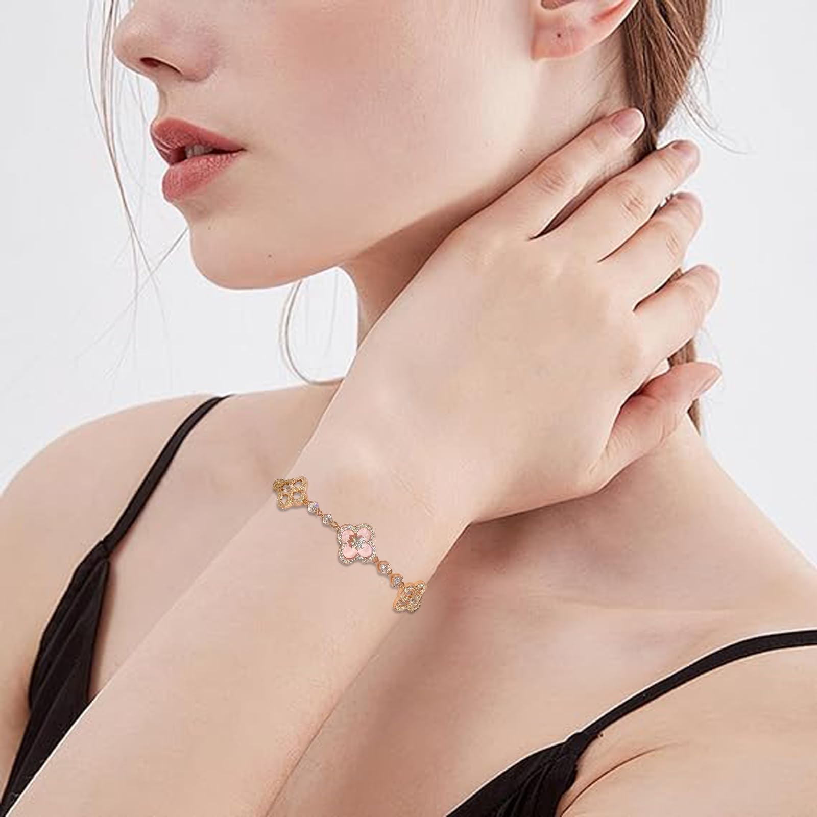 Gkaopi Armband Damen 925 Sterling Silber Cubic Zirkonia Kleeblatt Glücksbringer Armbander Verstellbar Stapelbare Blumen Armschmuck Wasserfest Handmade Schmuck Geschenk (Gold, Einheitsgrösse)