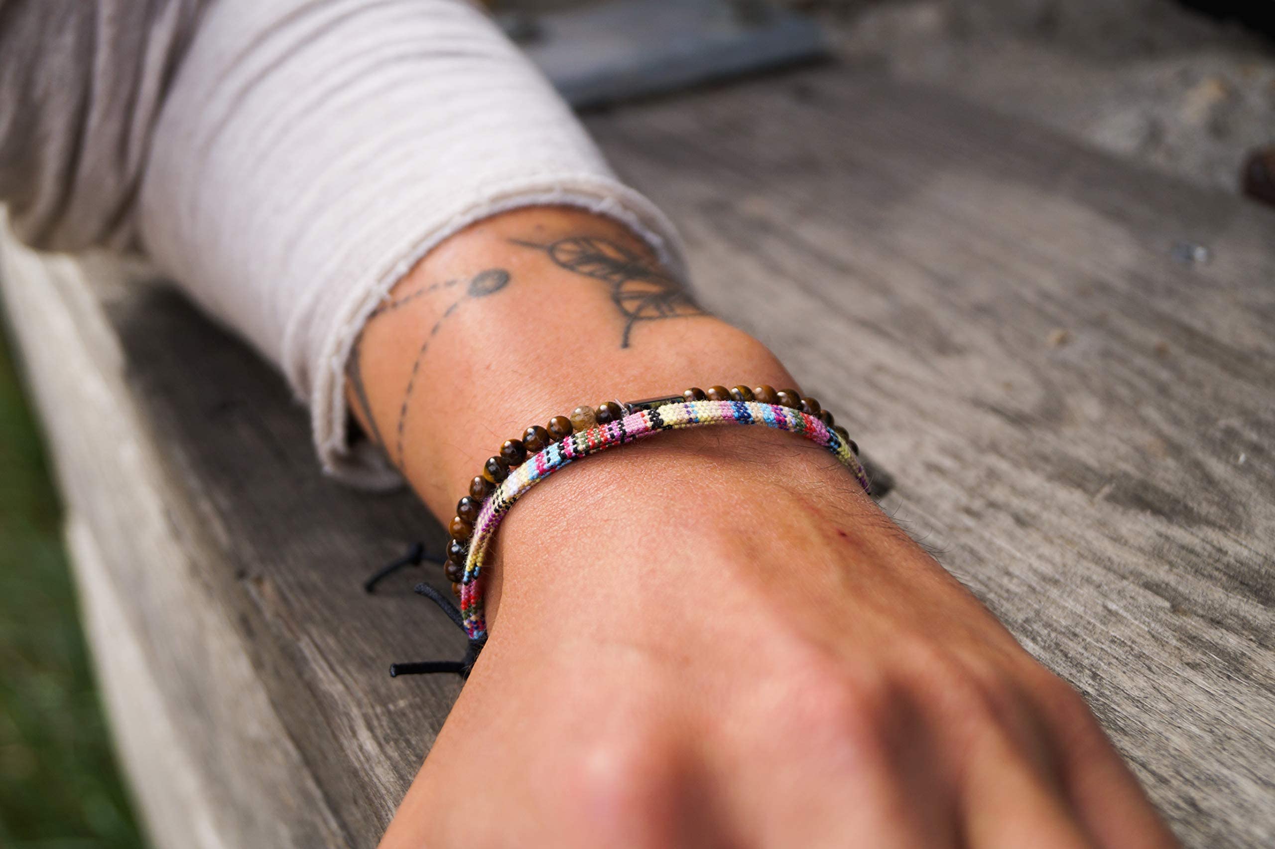 2er Set Surfer-Armband Herren & Damen • 100% Wasserfest & Handmade • Perlen-Armband Boho Stoff-Armband • Hippie Sommer Strand-Schmuck • Freundschaftsarmbänder für Ihn & Sie (Gelb & Tigerauge)