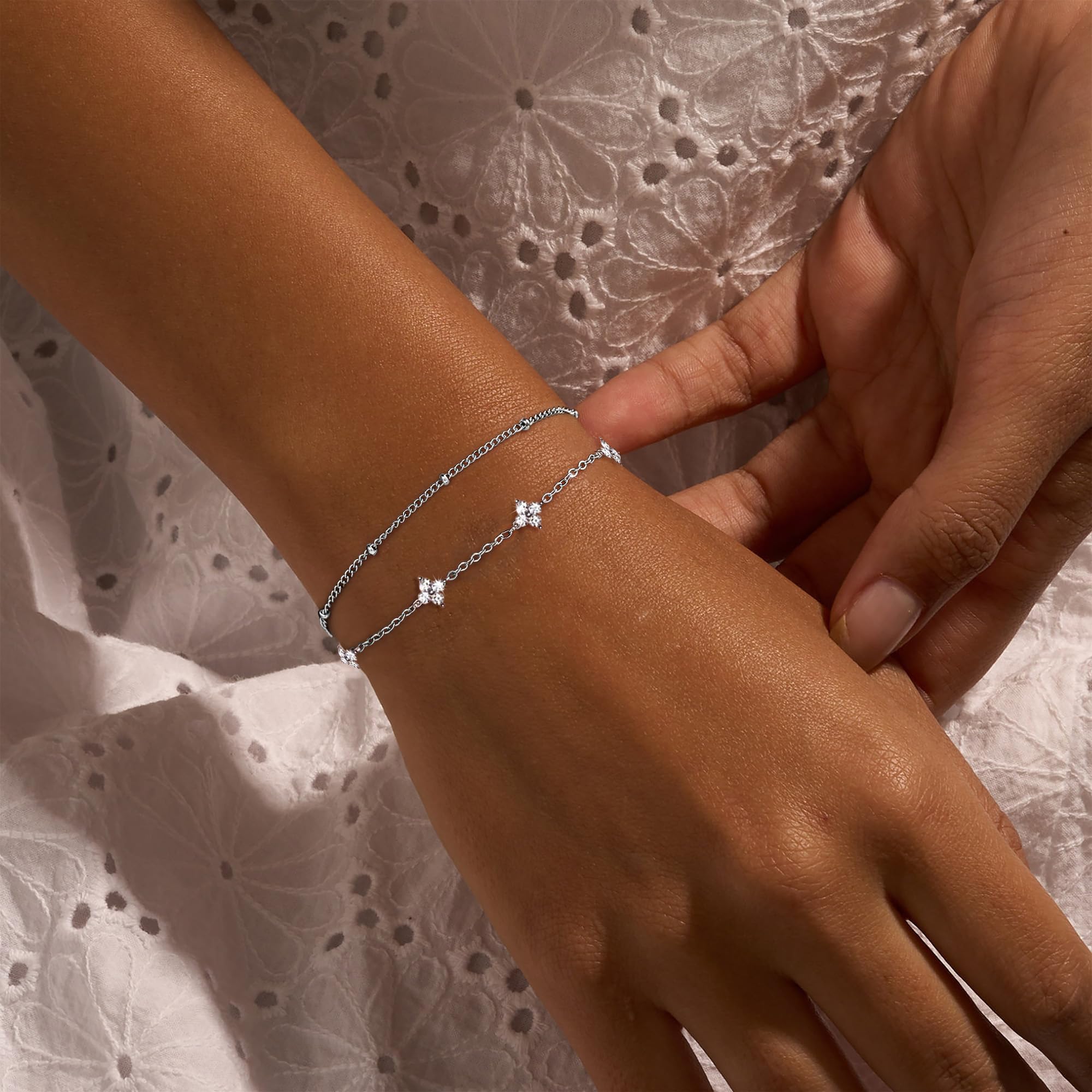 Aidenn Armband Damen Gold mit Cubic Zirkonia Blumen 925 Silber Bracelet für Mädchen,Goldene/Silver Stapelbare Armbander Handmade Schmuck Geschenk